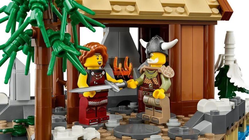 Блоковий конструктор LEGO Село вікінгів (21343)