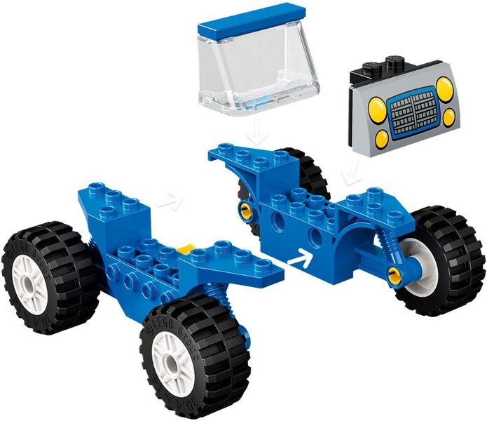 Блоковий конструктор LEGO Погоня за птеранодоном (76943)