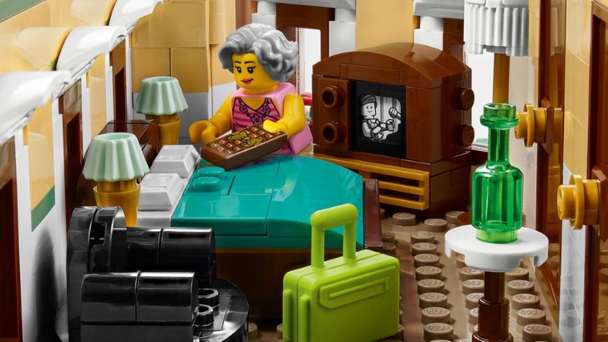 Блоковий конструктор LEGO Icons Бутік-готель (10297)