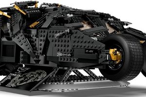 Блоковий конструктор LEGO Бетмобіль Тумблер (76240)