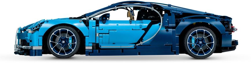 Авто-конструктор LEGO Technic Bugatti Chiron Бугатти (42083)